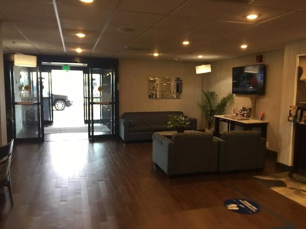 Holiday Inn Express - Newark Airport - Elizabeth By Ihg