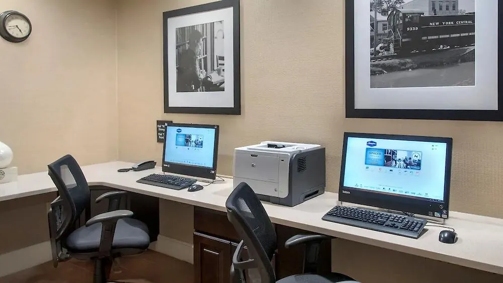 Hotel Holiday Inn Express - Newark Airport - Elizabeth By Ihg