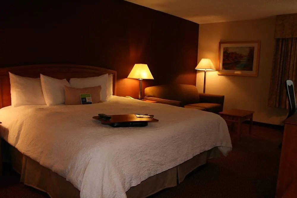 Holiday Inn Express - Newark Airport - Elizabeth By Ihg 3*,  United States