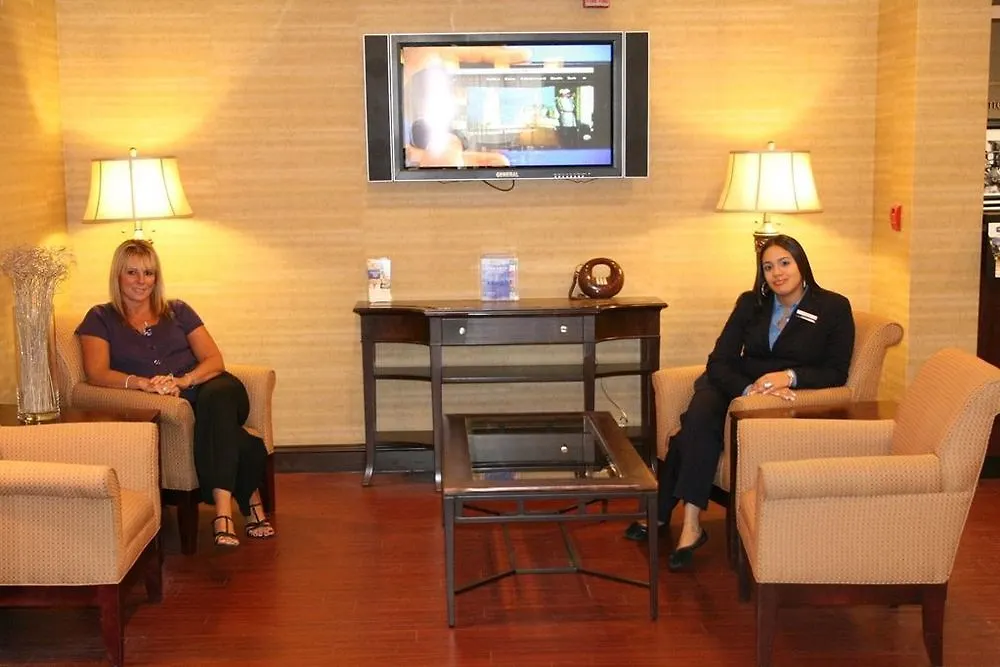 Holiday Inn Express - Newark Airport - Elizabeth By Ihg