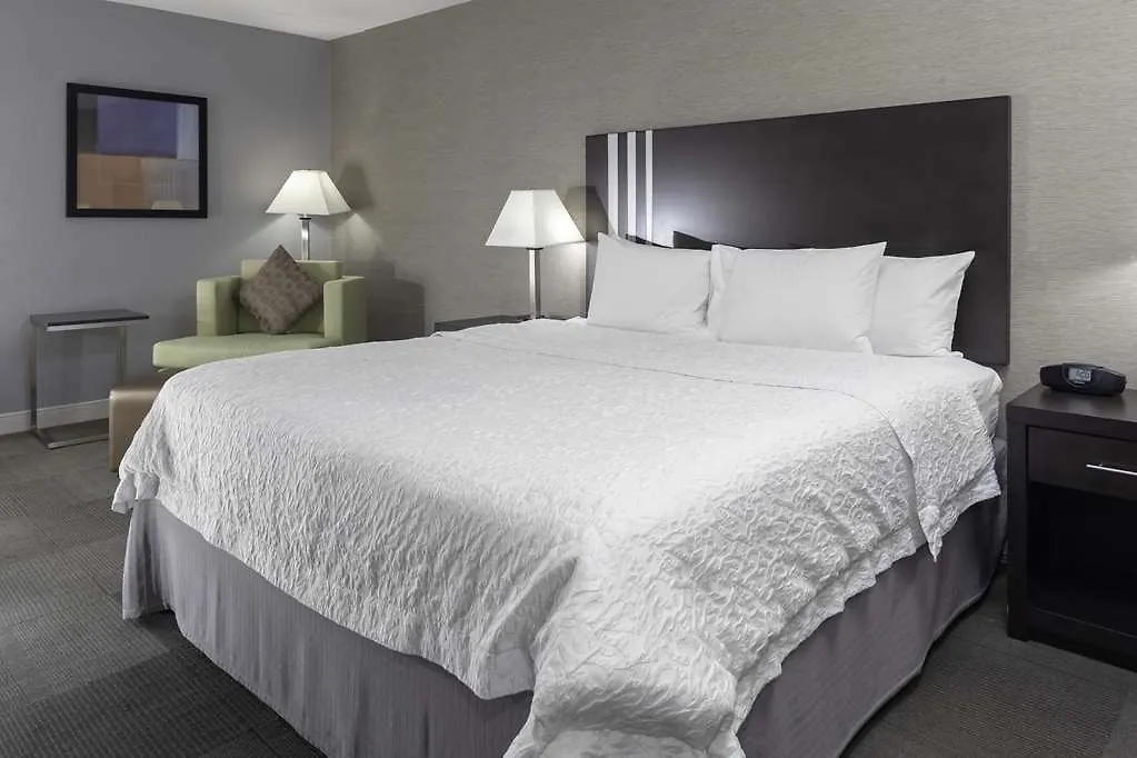 Hotel Holiday Inn Express - Newark Airport - Elizabeth By Ihg