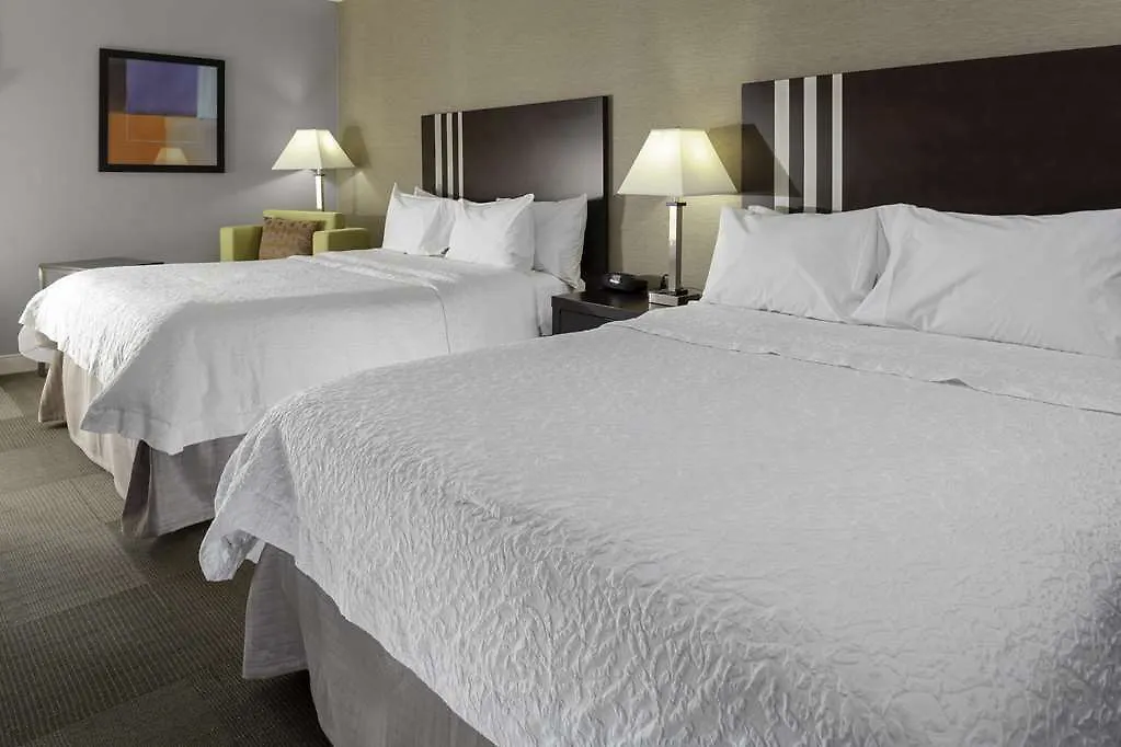 Holiday Inn Express - Newark Airport - Elizabeth By Ihg 3*,