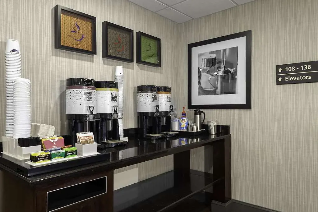 Holiday Inn Express - Newark Airport - Elizabeth By Ihg 3*,  United States