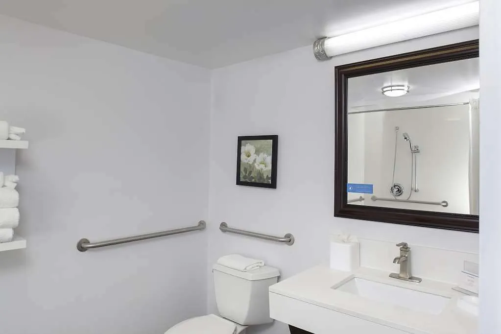 Holiday Inn Express - Newark Airport - Elizabeth By Ihg 3*,  United States