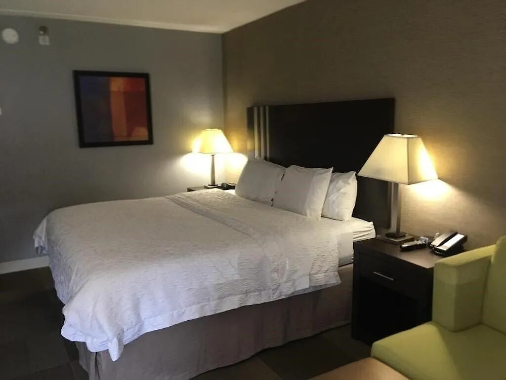 Holiday Inn Express - Newark Airport - Elizabeth, An Ihg Hotel